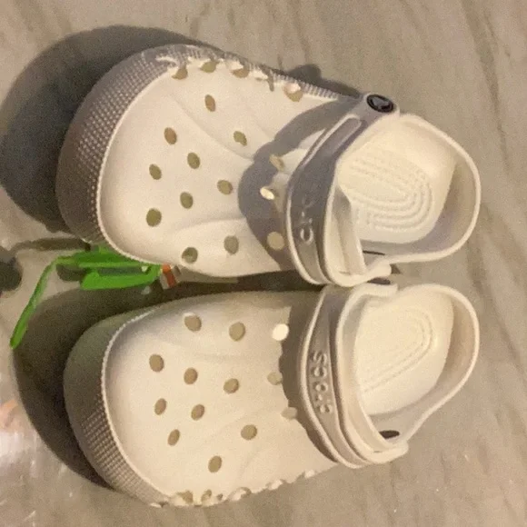 Crocs Men’s Classic Clog - White - Picture 2 of 9